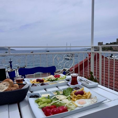 White And Blue Bodrum Bed & Breakfast Exterior photo