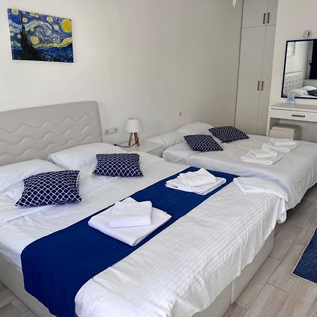 White And Blue Bodrum Bed & Breakfast Exterior photo